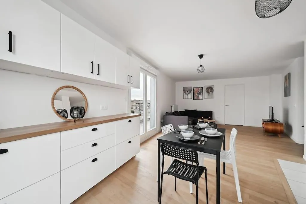 Apartment Charming 3 Bedrooms - 10 Min Paris Expo - Metro 4 & Rer B Bagneux